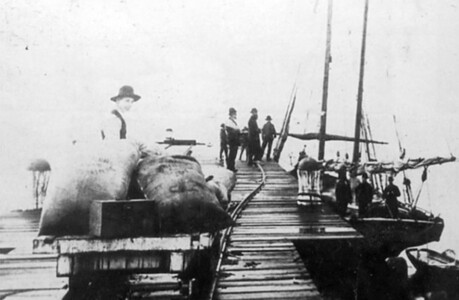 Schooner at Grantville pier, pre-1903